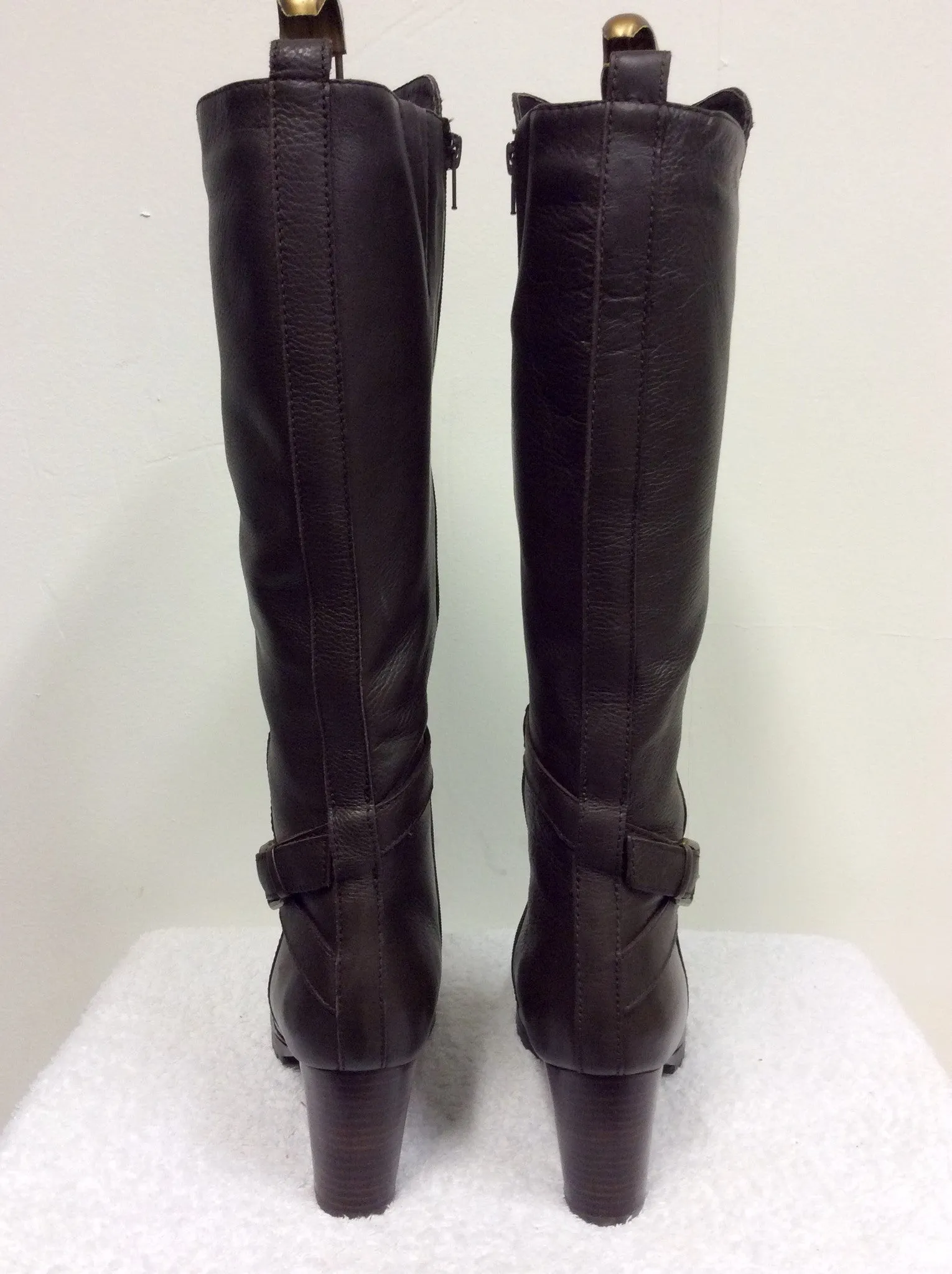 BRAND NEW NATURALIZER BROWN FUR LINED BOOTS SIZE 6.5/40