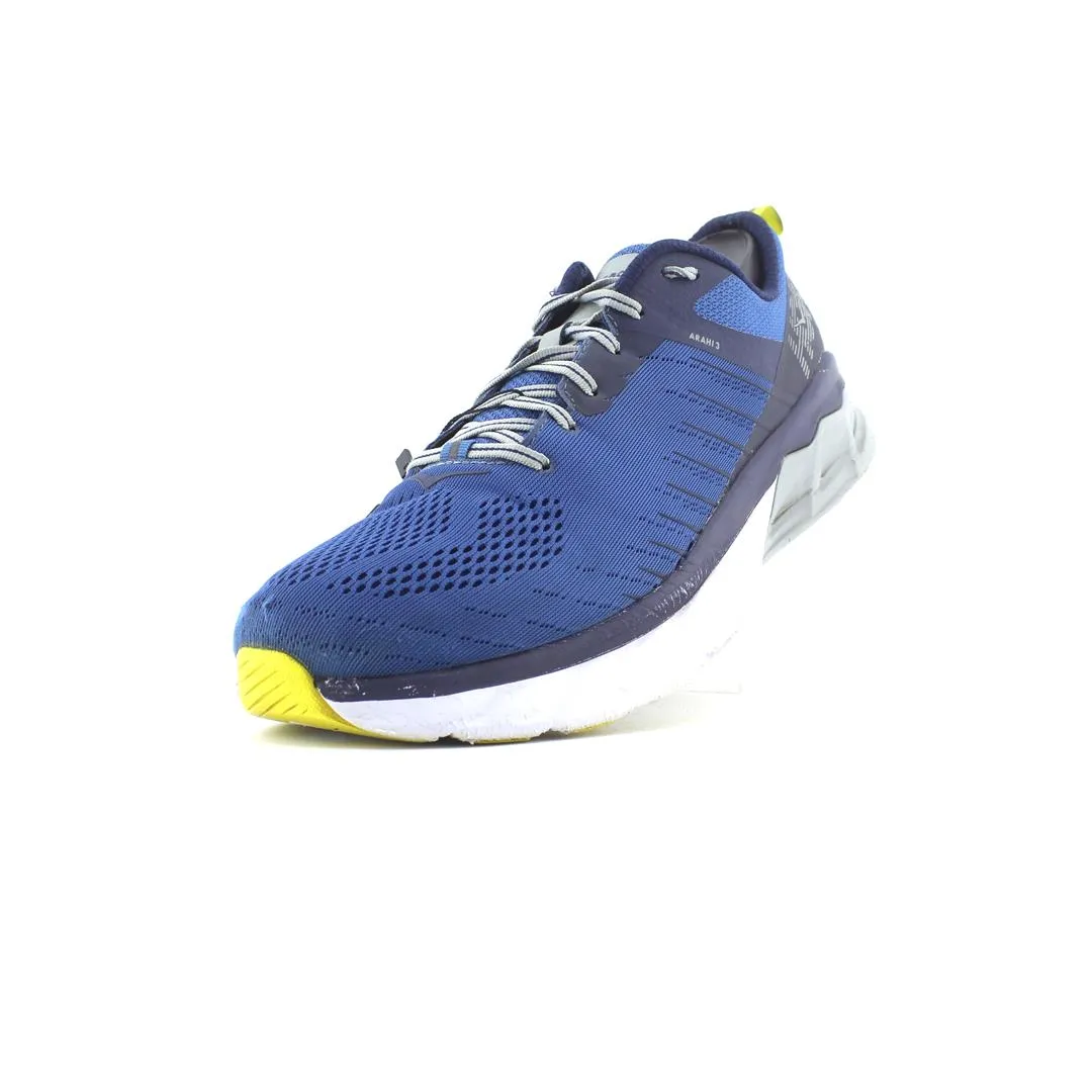 HOKA ONE ONE ARAHI 3